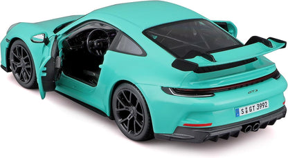 The Bburago 1:24 Collezione Porsche 911 GT3